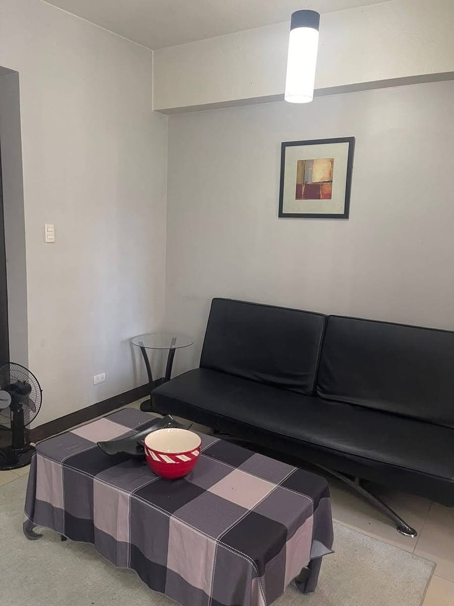 SPACIOUS CONDO UNIT FOR RENT - photo 5