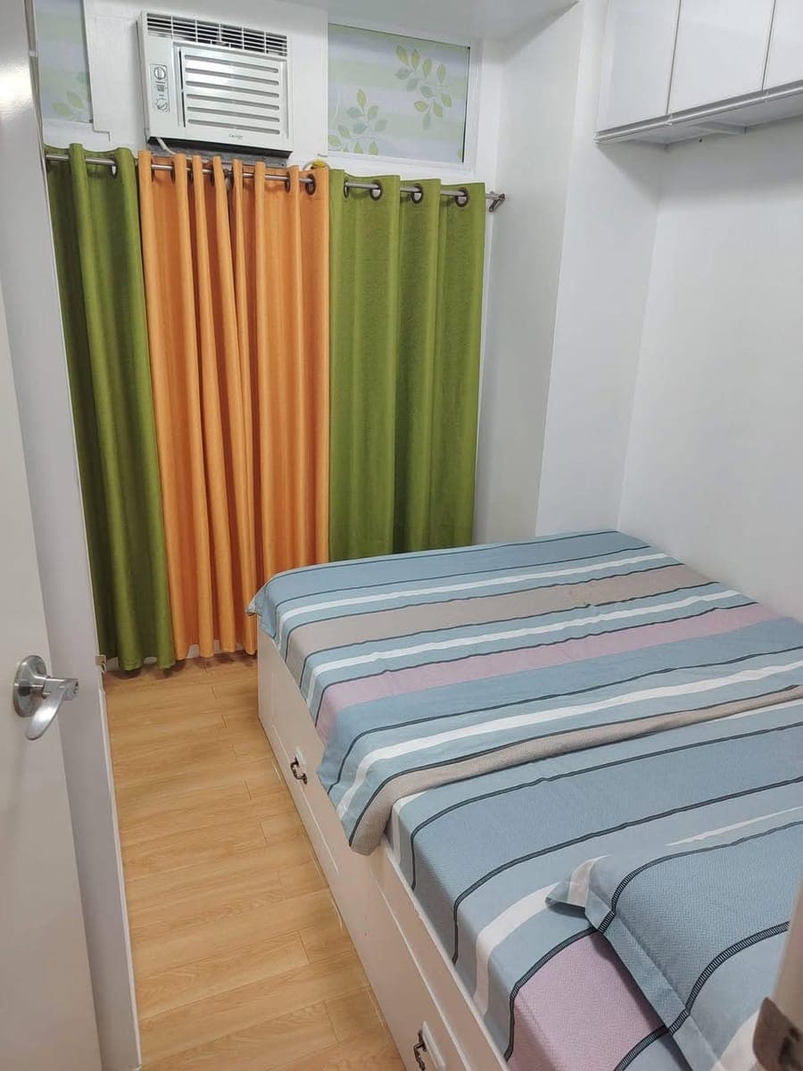 FULLY FURNISHED CONDO FOR RENT - photo 3