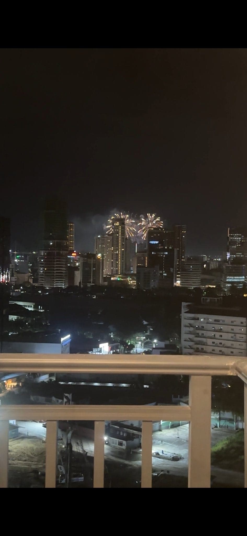 CONDO FOR RENT - photo 9