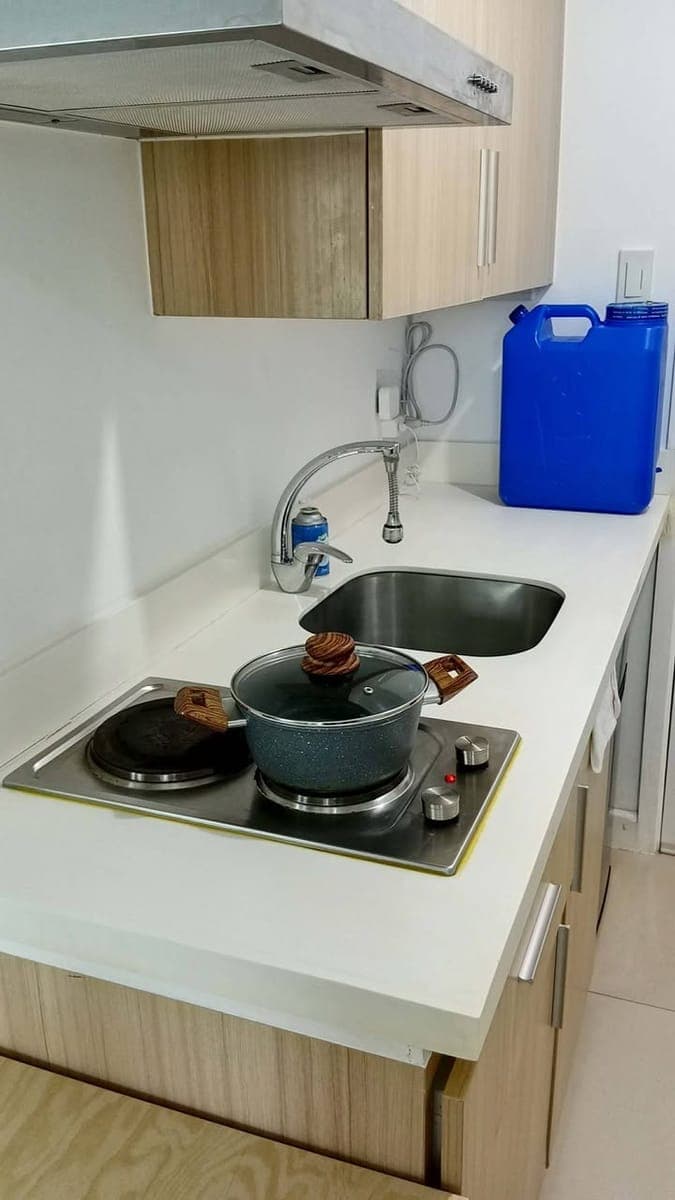 AVAILABLE FOR LONG TERM LEASE - photo 3