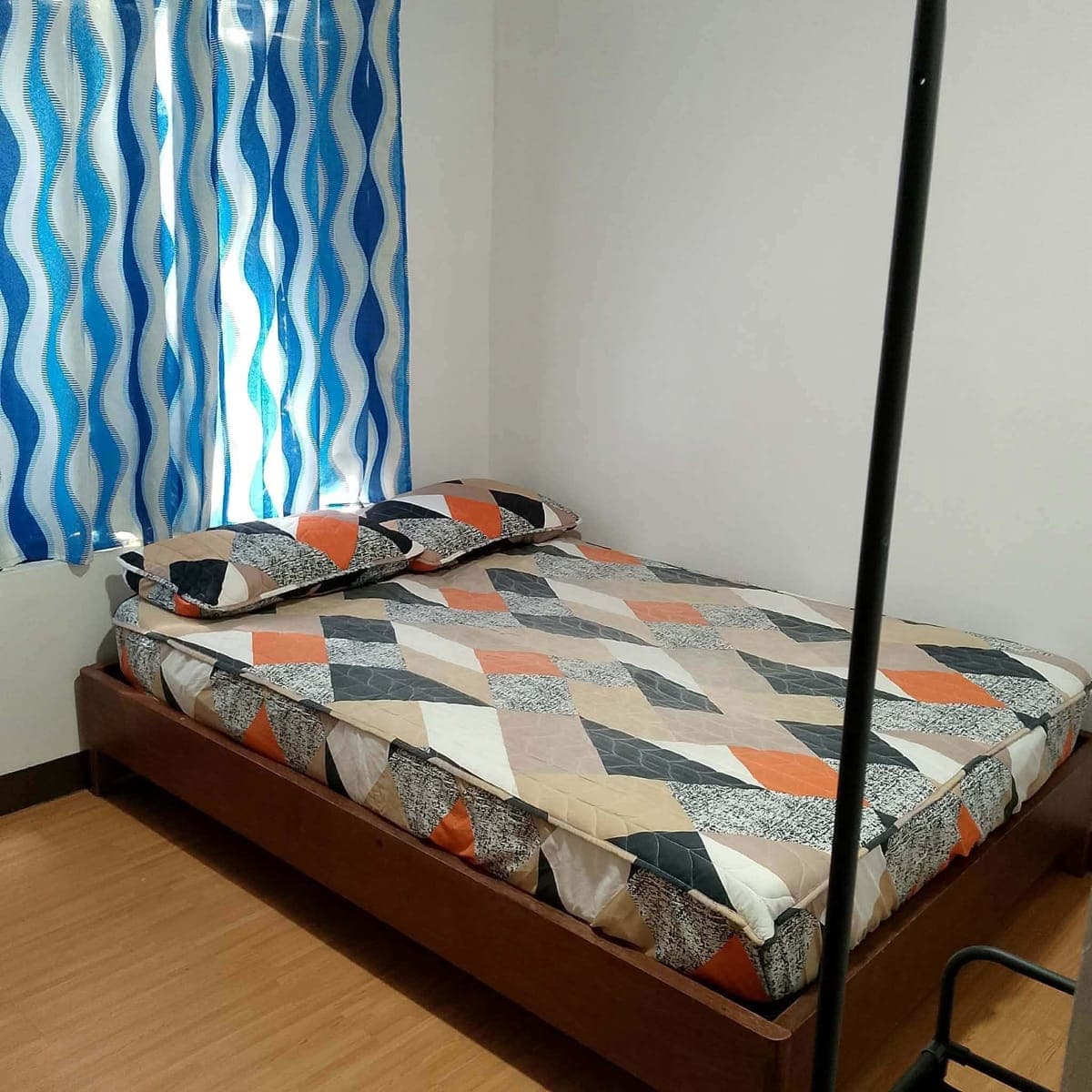 Looking for a hassle-free rental? This unit at Urban Deca Homes Tisa Phase 2 is fully furnished with... - photo 8