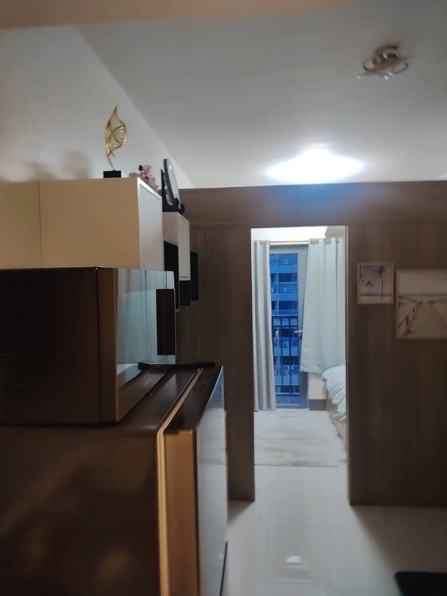 Rush for Rent!!!😘💙 Fame residences tower 4 1br with balcony fully furnished 22k 2+1+pdc facing amenities 💛💜💙❤️ - photo 4