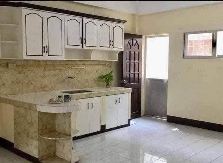 🏡  3-BEDROOM HOUSE FOR RENT - CENTRO MANDAUE - photo 7