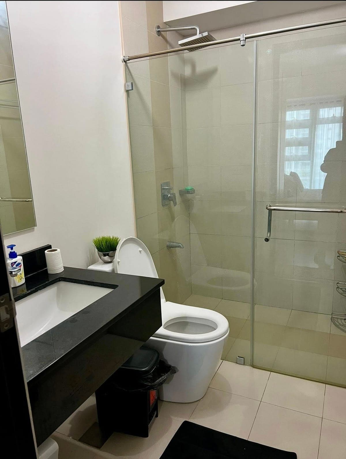 FOR RENT: 1BR Unit at Solinea Tower 1, Cebu Business Park - photo 2