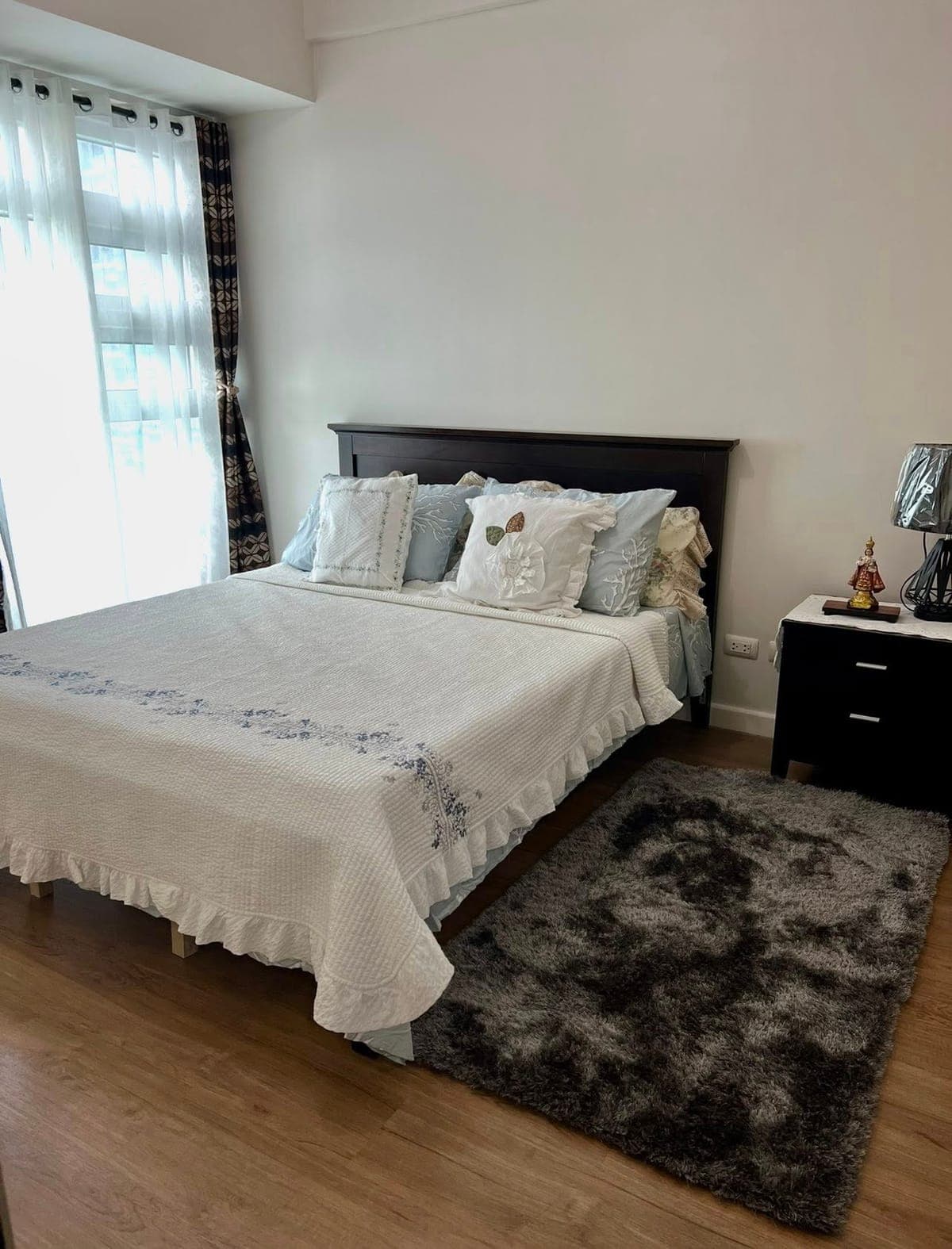 FOR RENT: 1BR Unit at Solinea Tower 1, Cebu Business Park - photo 5