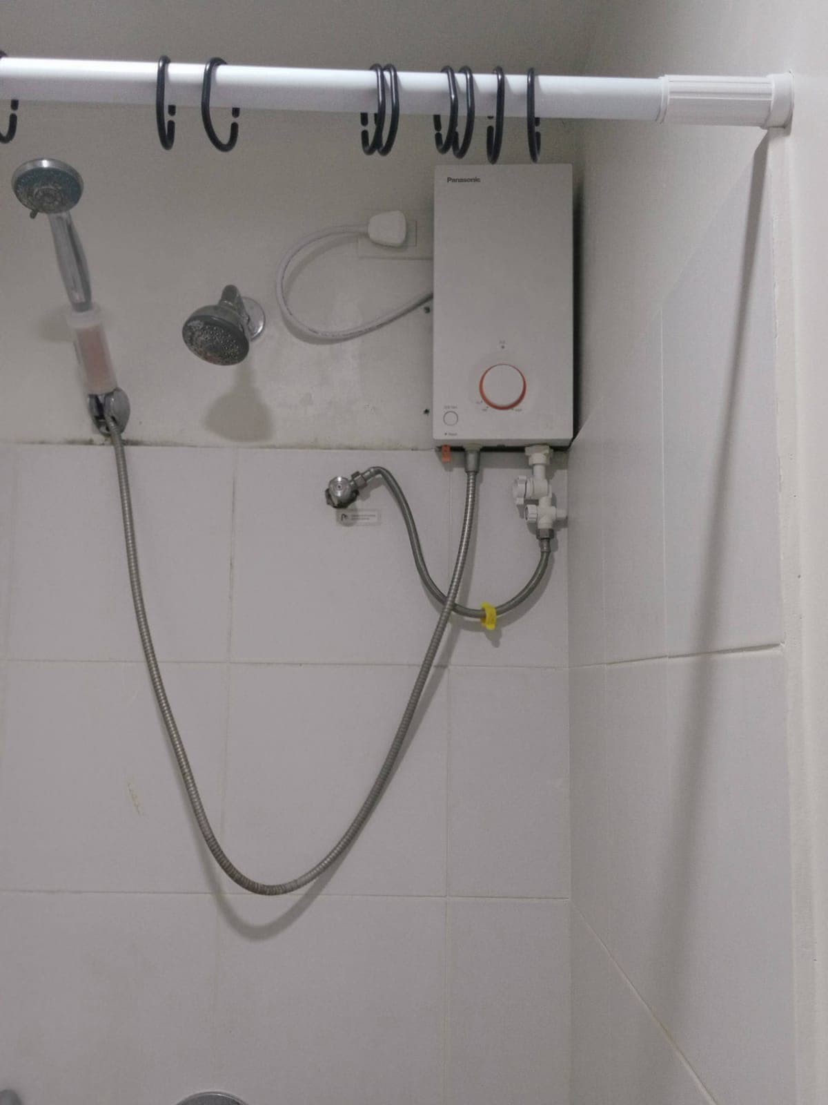 CONDO NEAR AYALA, SM CEBU, LANDERS, CEBU BUSINESS PARK, IT PARK - photo 3