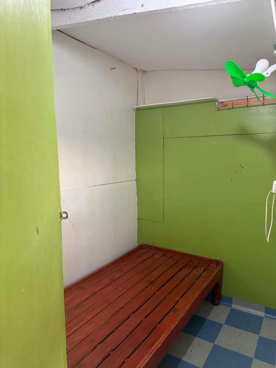- ROOM FOR RENT - photo 2