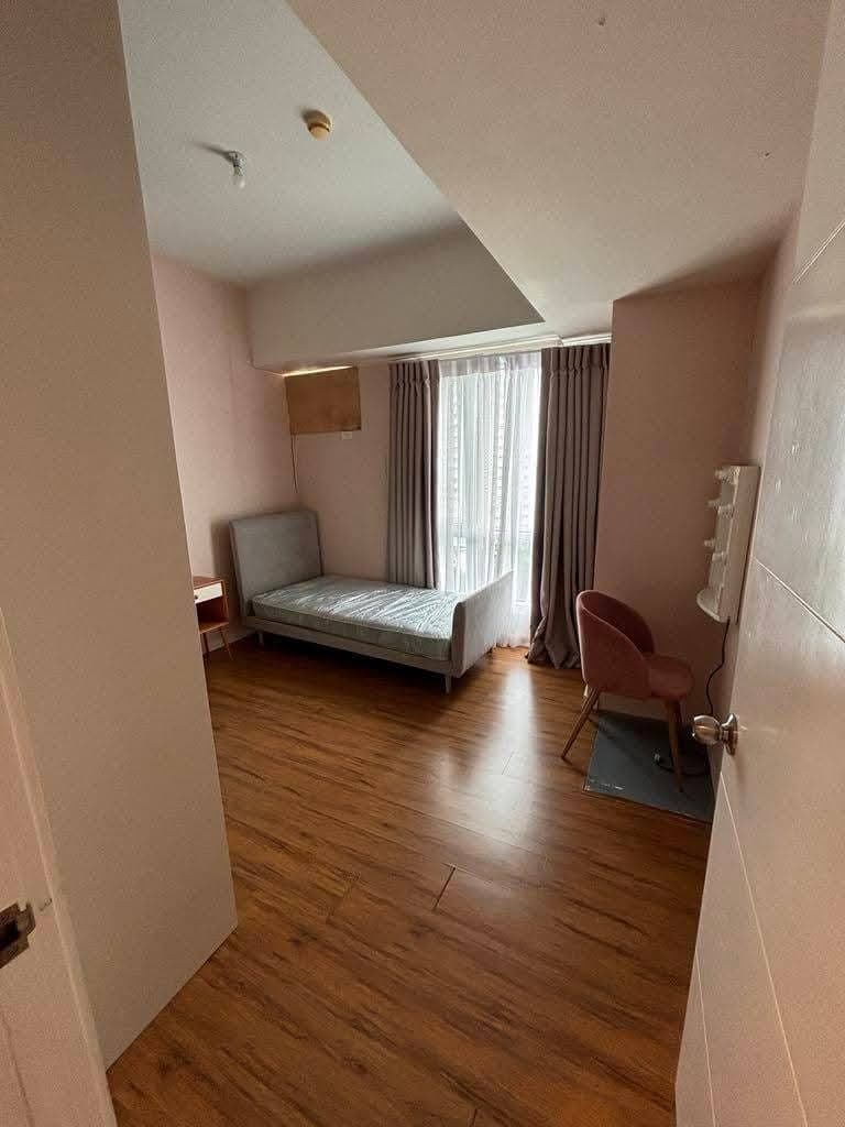 FOR RENT! Php 55k ONLY 😱For Rent Corner 2BR CONDO Unit  in Marco Polo Tower 1 WITH PARKING - photo 9