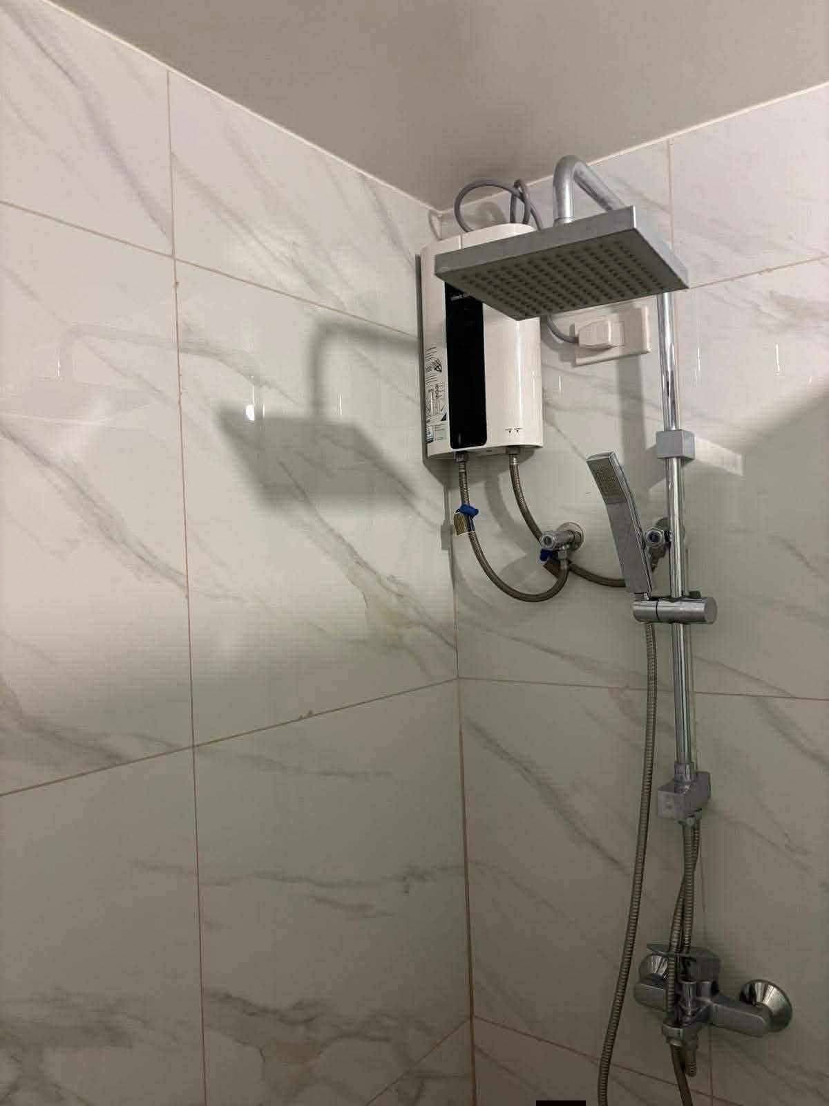 MANDANI BAY FOR RENT | STUDIO AT ₱27k/month ‼️ - photo 6