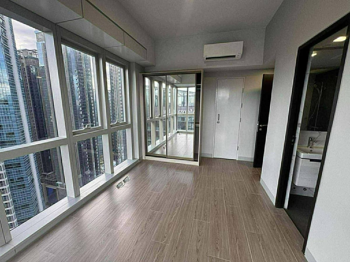 🏙️ FOR RENT & FOR SALE | UPTOWN ARTS RESIDENCES ❗ - photo 3