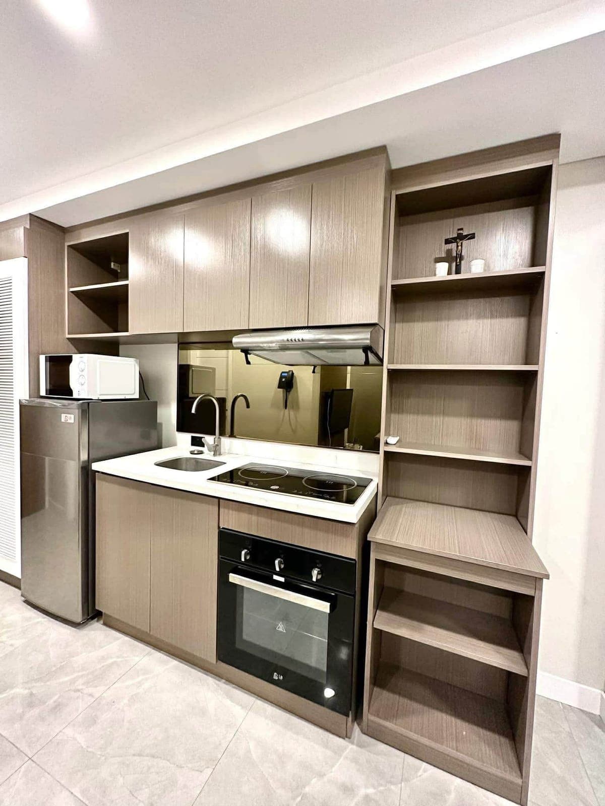 Mountain View Bliss in La Menda Residences! 🌳 - photo 5