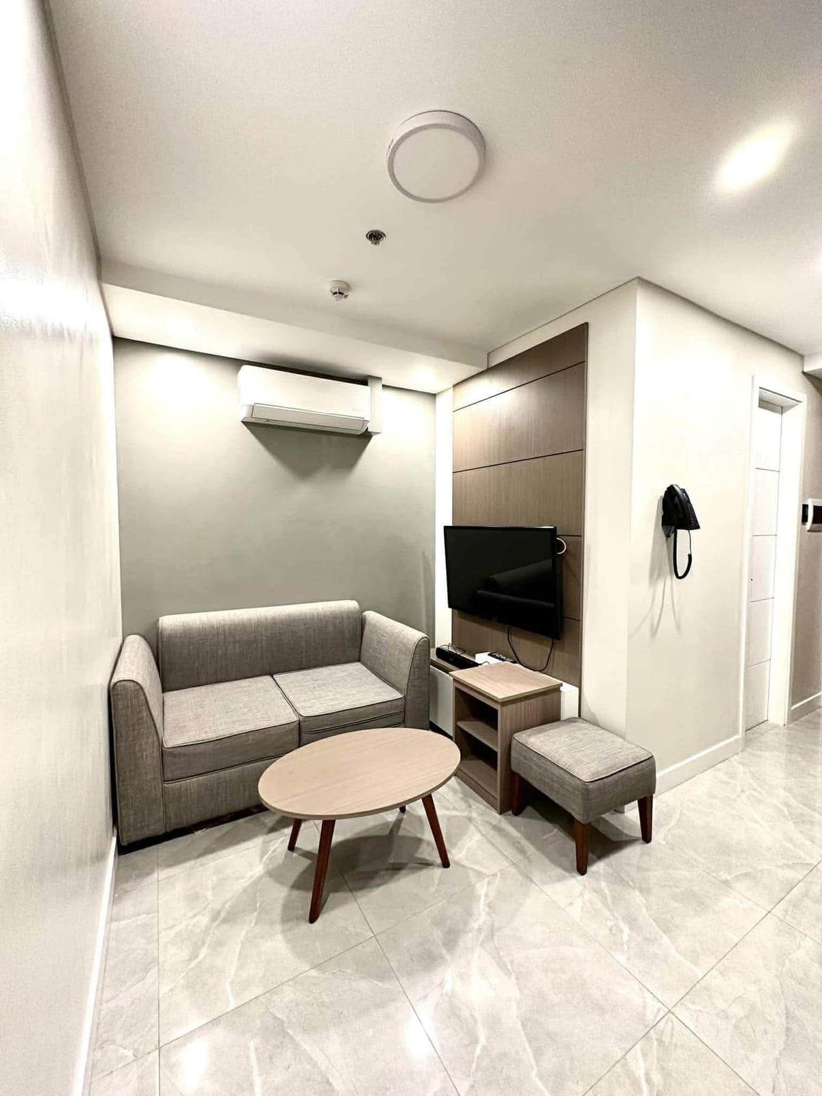 Mountain View Bliss in La Menda Residences! 🌳 - photo 6