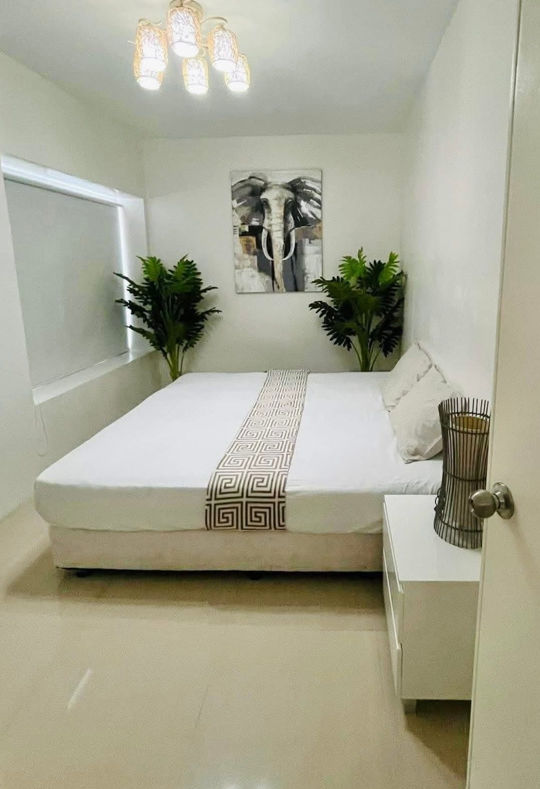 𝙁𝙊𝙍 𝙇𝙀𝘼𝙎𝙀: 𝙁𝙪𝙧𝙣𝙞𝙨𝙝𝙚𝙙 1-𝘽𝙚𝙙𝙧𝙤𝙤𝙢 𝙬𝙞𝙩𝙝 𝘽𝙖𝙡𝙘𝙤𝙣𝙮 𝙞𝙣 𝘾𝙚𝙗𝙪 𝙄𝙏 𝙋𝙖𝙧𝙠 - photo 2