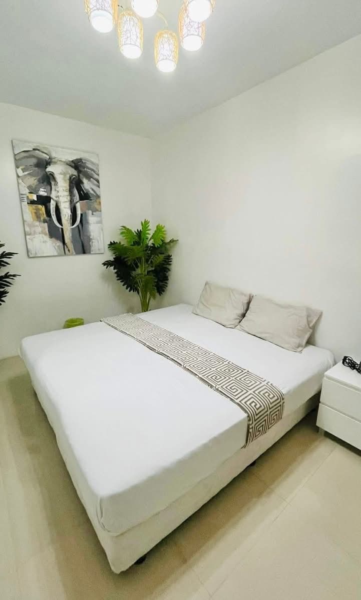 𝙁𝙊𝙍 𝙇𝙀𝘼𝙎𝙀: 𝙁𝙪𝙧𝙣𝙞𝙨𝙝𝙚𝙙 1-𝘽𝙚𝙙𝙧𝙤𝙤𝙢 𝙬𝙞𝙩𝙝 𝘽𝙖𝙡𝙘𝙤𝙣𝙮 𝙞𝙣 𝘾𝙚𝙗𝙪 𝙄𝙏 𝙋𝙖𝙧𝙠 - photo 4