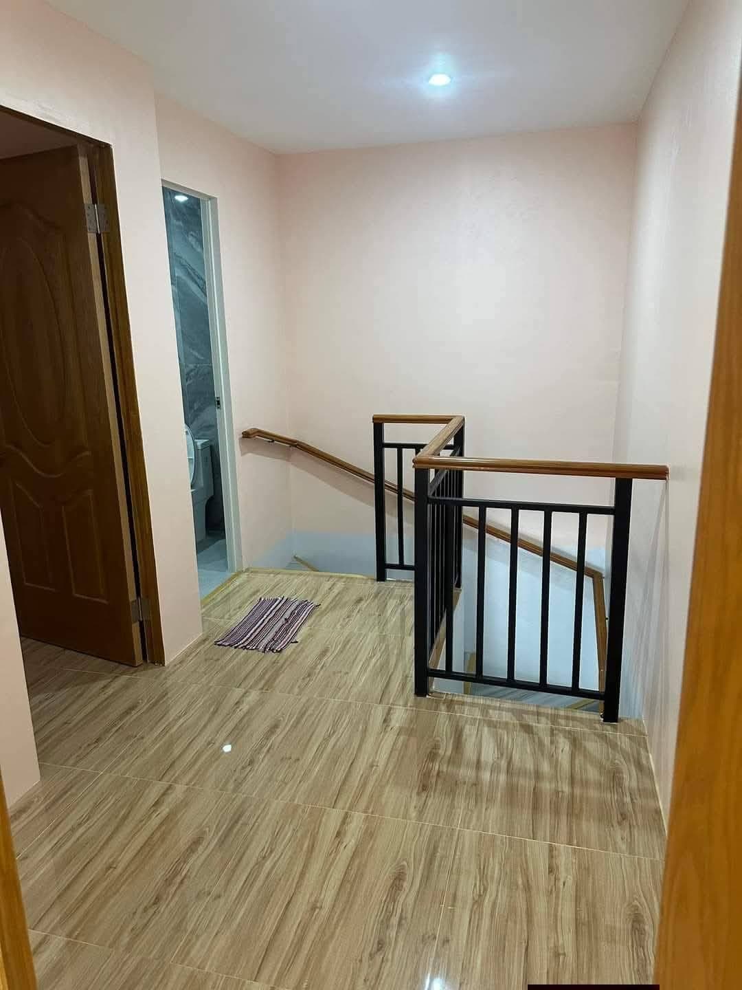 𝗙𝗢𝗥 𝗥𝗘𝗡𝗧 | ₱𝟭𝟳,𝟬𝟬𝟬/𝗠𝗼𝗻𝘁𝗵 | 𝟮𝗕𝗥 𝗧𝗢𝗪𝗡𝗛𝗢𝗨𝗦𝗘 - photo 1