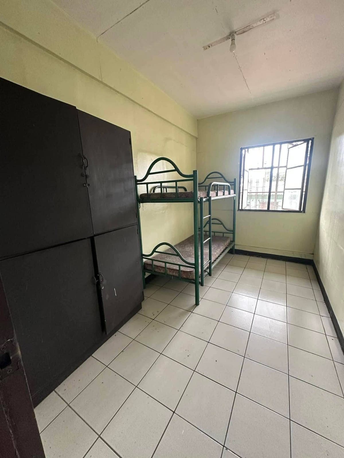 4k per month  / 3 units Available sa MakaOna Lang - photo 1