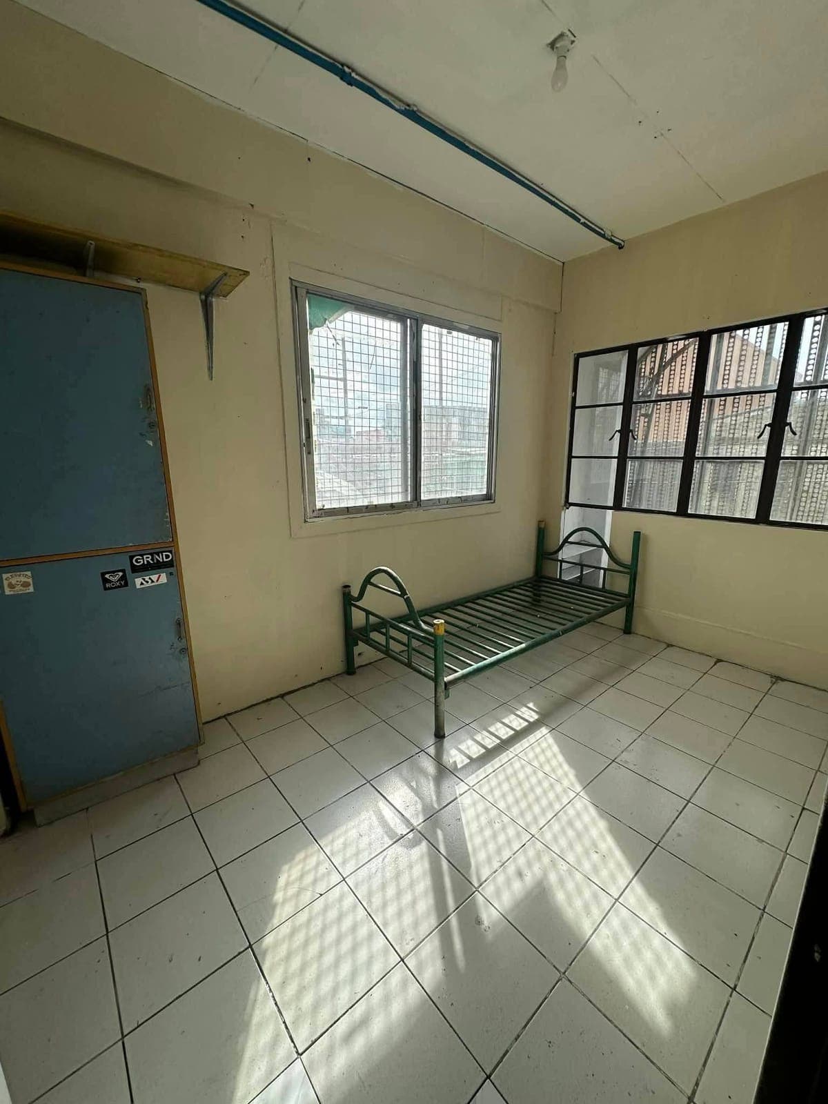 4k per month  / 3 units Available sa MakaOna Lang - photo 2