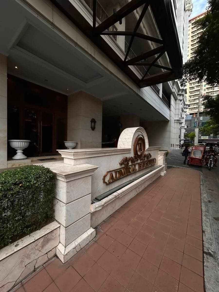 ADMIRAL BAYSUITES FOR RENT - photo 1