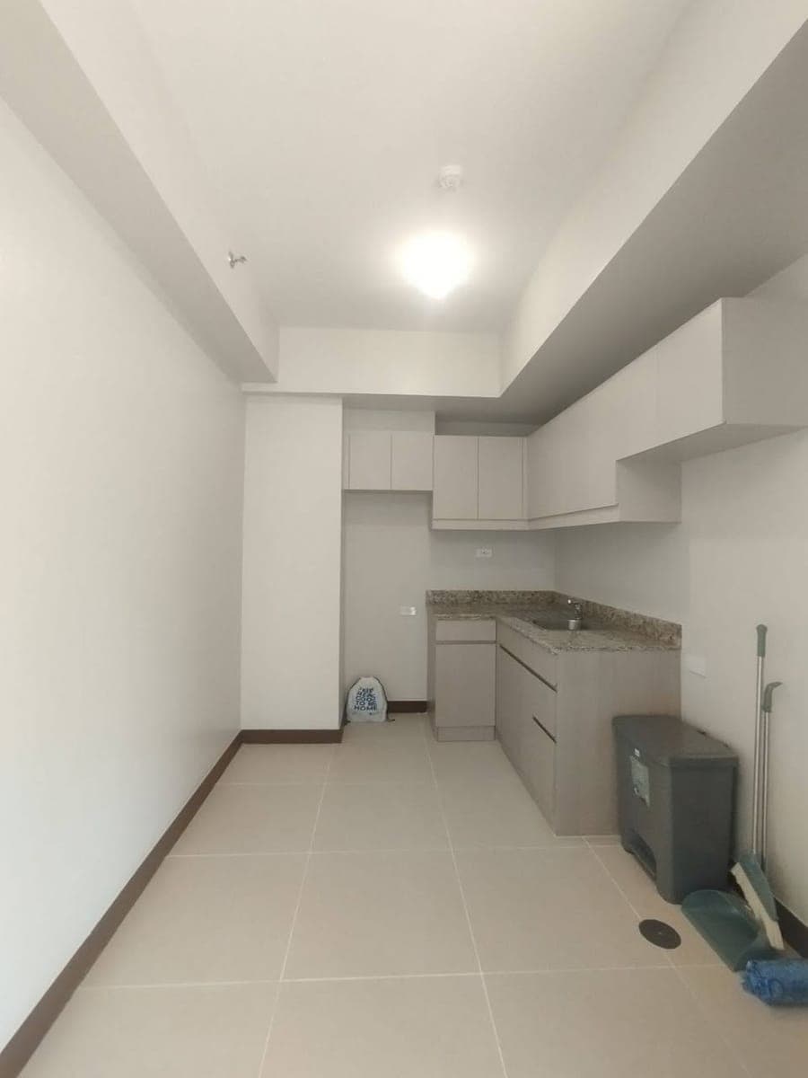 📍DMCI CONDO FOR RENT - photo 2