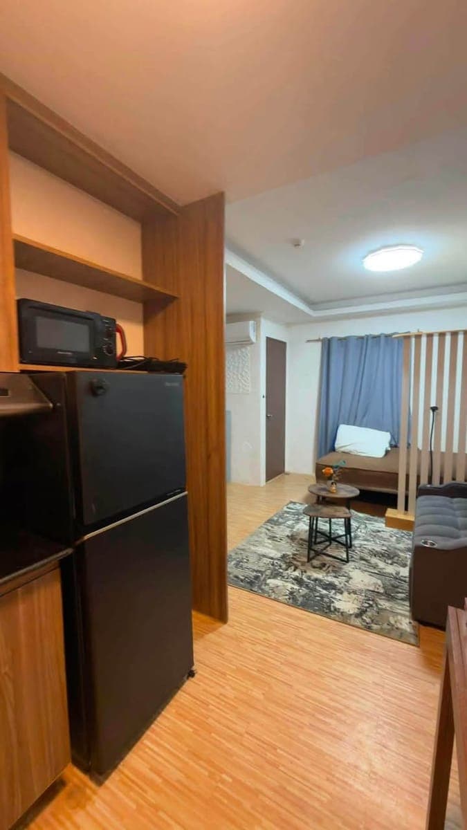 FOR RENT FULLY FURNISHED CONDO UNIT - photo 1