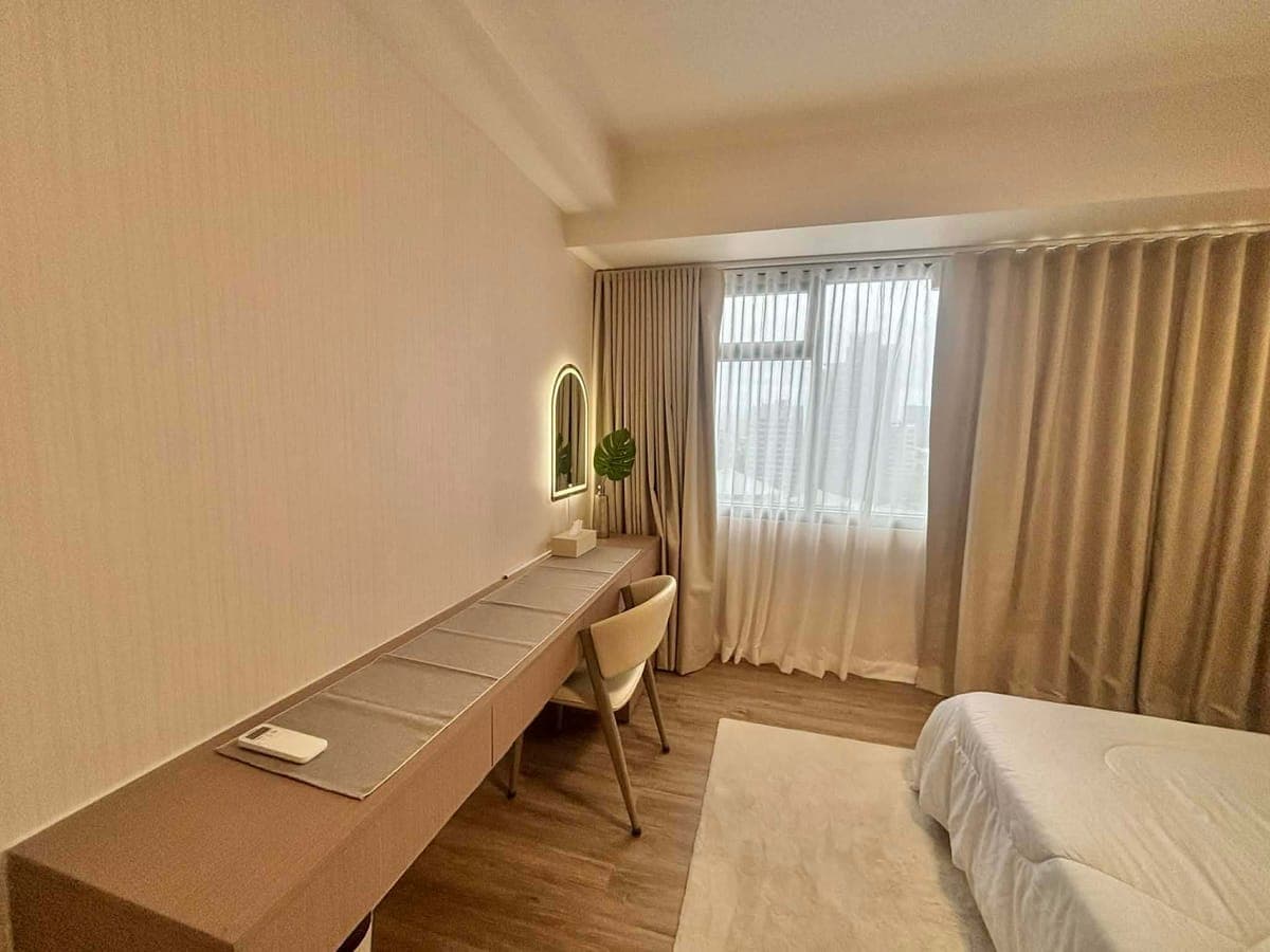 𝙁𝙊𝙍 𝙇𝙀𝘼𝙎𝙀: 𝙈𝙤𝙙𝙚𝙧𝙣 𝙇𝙪𝙭𝙪𝙧𝙞𝙤𝙪𝙨 1-𝘽𝙚𝙙𝙧𝙤𝙤𝙢 𝙐𝙣𝙞𝙩 𝙬𝙞𝙩𝙝 𝘽𝙖𝙡𝙘𝙤𝙣𝙮... - photo 11