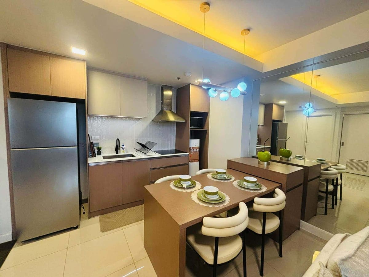 𝙁𝙊𝙍 𝙇𝙀𝘼𝙎𝙀: 𝙈𝙤𝙙𝙚𝙧𝙣 𝙇𝙪𝙭𝙪𝙧𝙞𝙤𝙪𝙨 1-𝘽𝙚𝙙𝙧𝙤𝙤𝙢 𝙐𝙣𝙞𝙩 𝙬𝙞𝙩𝙝 𝘽𝙖𝙡𝙘𝙤𝙣𝙮... - photo 8