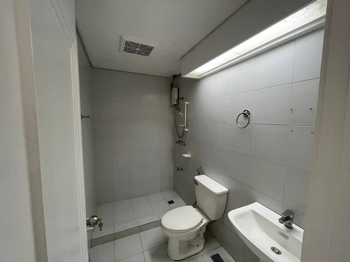 FOR RENT - photo 3
