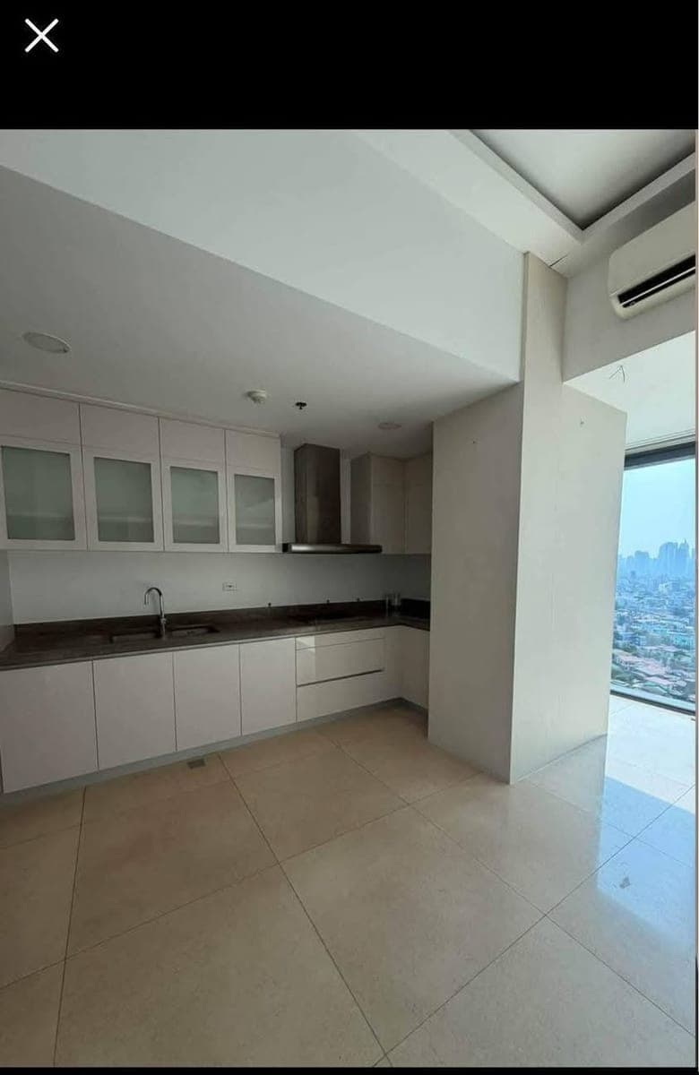 FOR RENT – Grand Hyatt Residences, BGC - photo 2