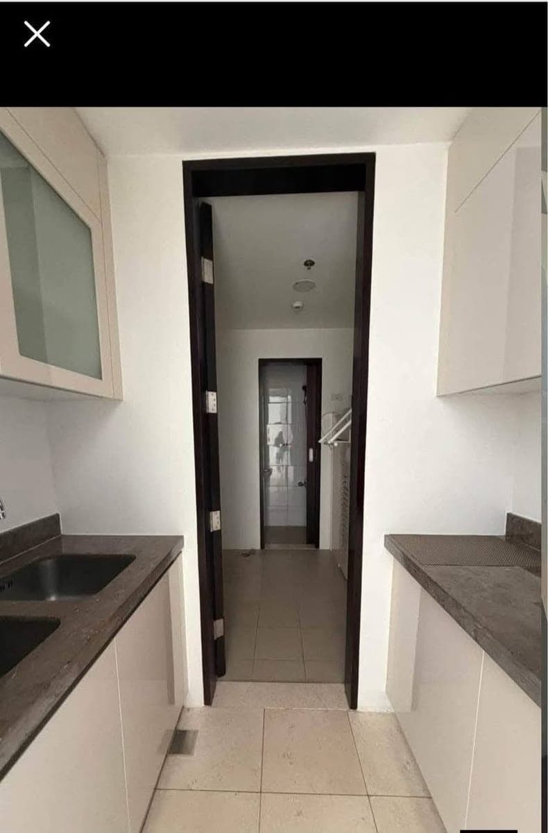 FOR RENT – Grand Hyatt Residences, BGC - photo 4