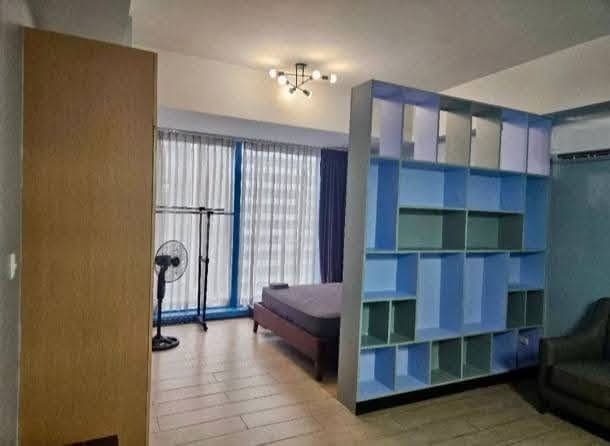 *  THREE CENTRAL MAKATI* - photo 1