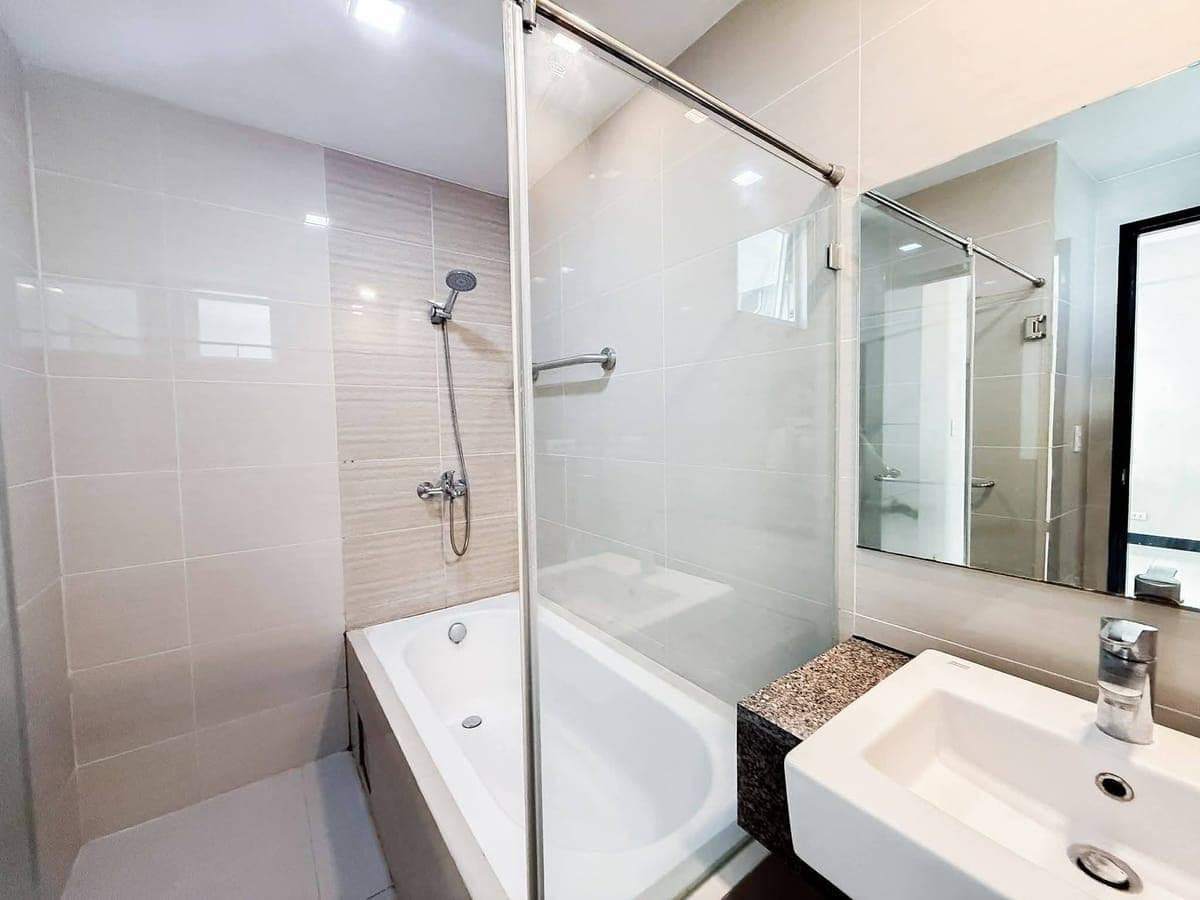 🌴 1-Bedroom Direct Unit at One Pacific Residence, Mactan Newtown 🌴 - photo 1