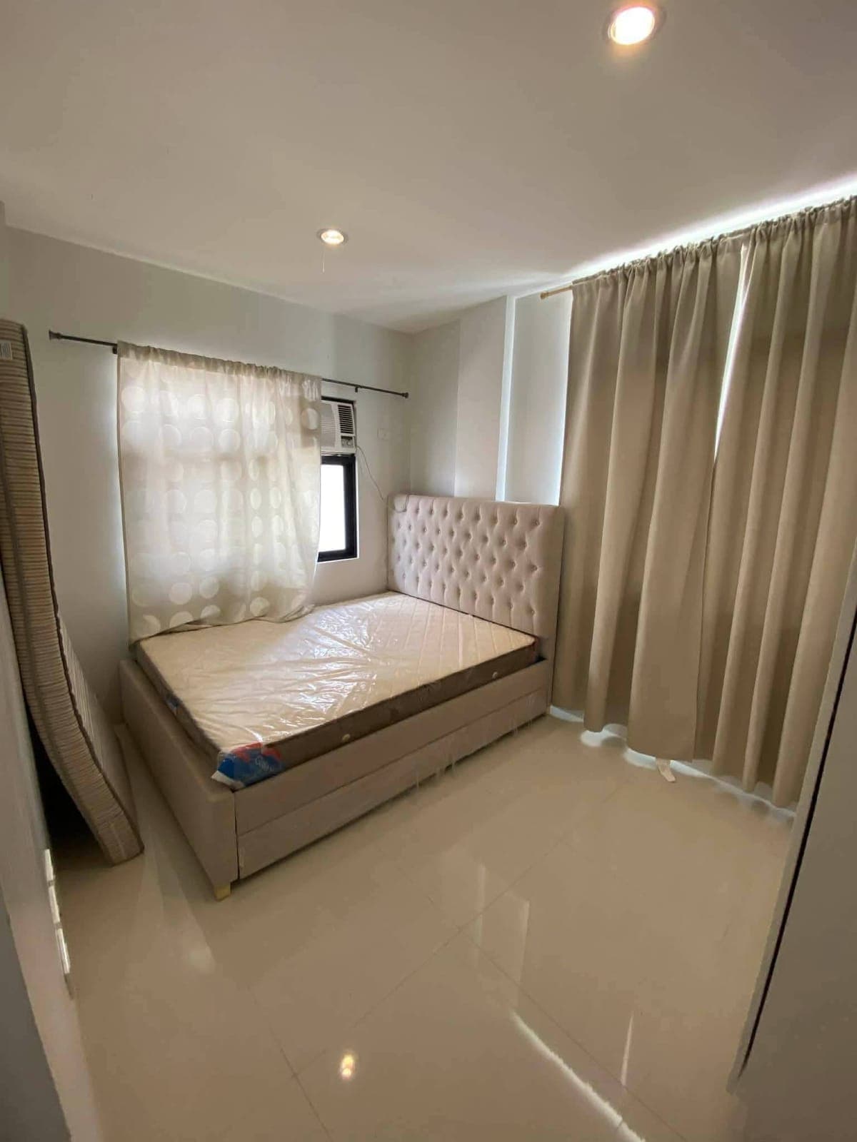 🏡 FOR RENT: 2-Storey House in Villa Sebastiana, Tawason, Mandaue City - photo 1