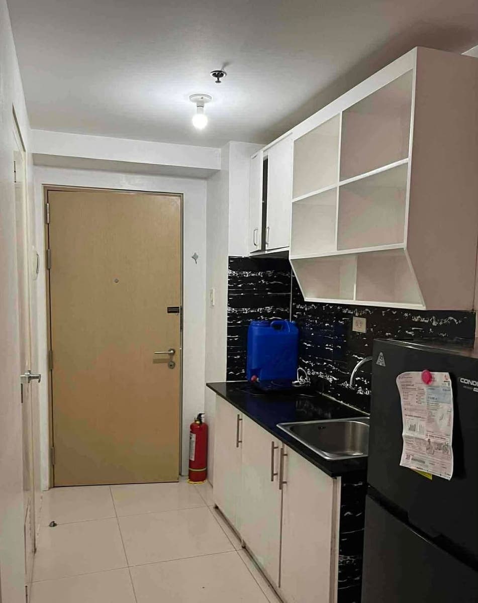 🏡 Mezza 2 Residences Condo for Rent - photo 2
