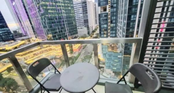 FOR LEASE – Fully Furnished 2BR + Maid's Room Corner Unit - photo 2