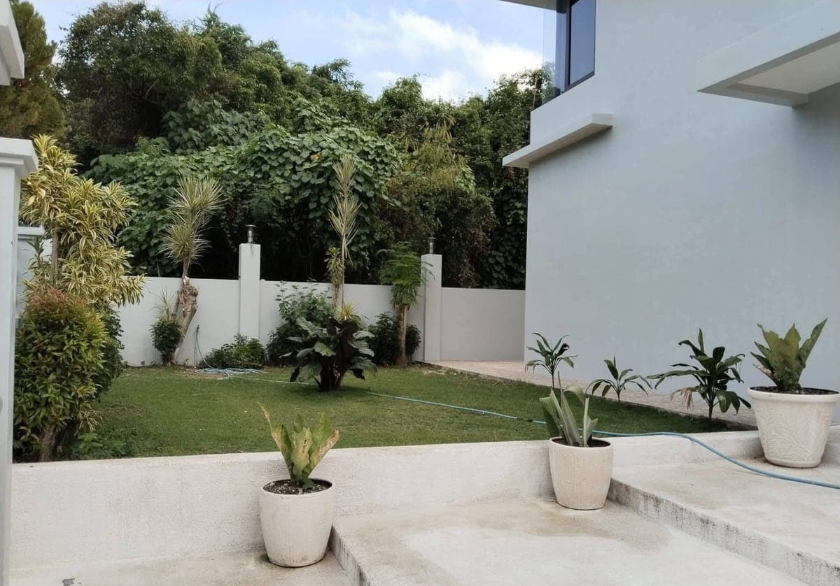 HOUSE FOR RENT MARIA LUISA WITH POOL - photo 18