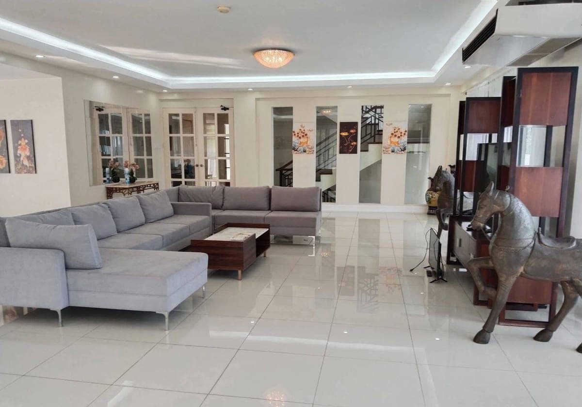 HOUSE FOR RENT MARIA LUISA WITH POOL - photo 21