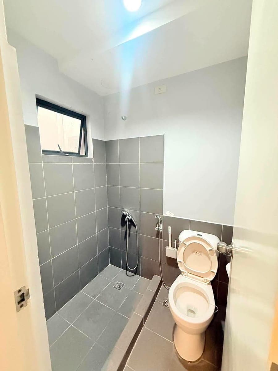 Studio Unit for Rent in Guadalupe Makati - photo 5
