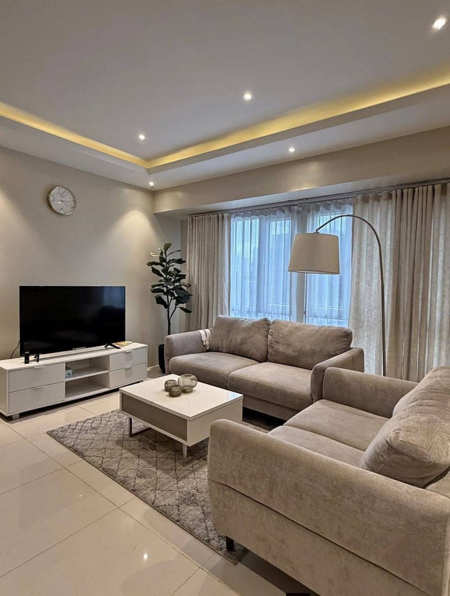 FOR RENT – THE MONTANE BGC - photo 3