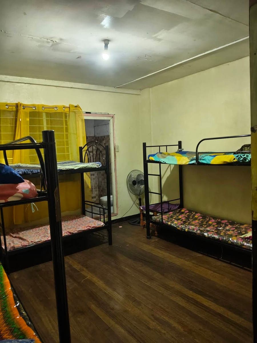 BEDSPACE  ROOM FOR RENT - photo 4