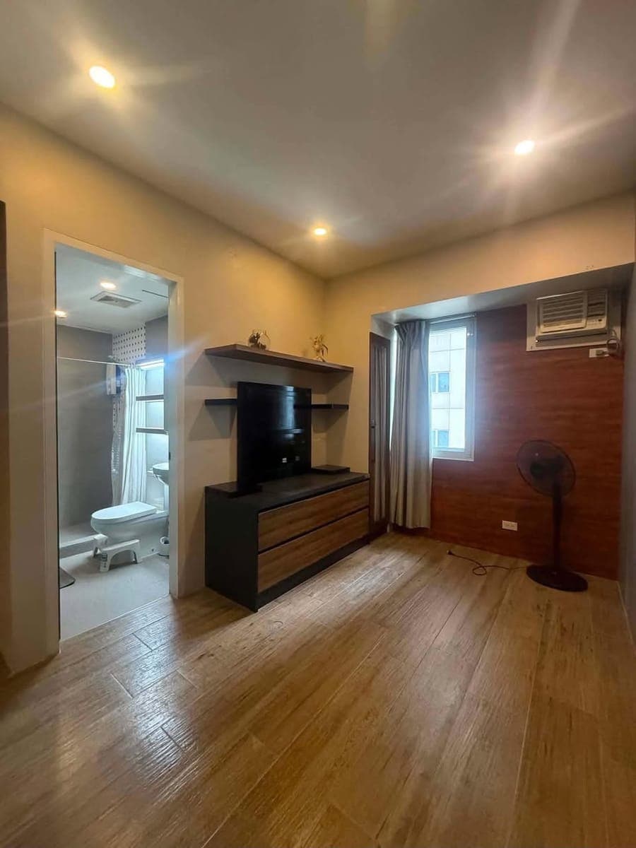 The Infinity BGC for Rent - photo 5
