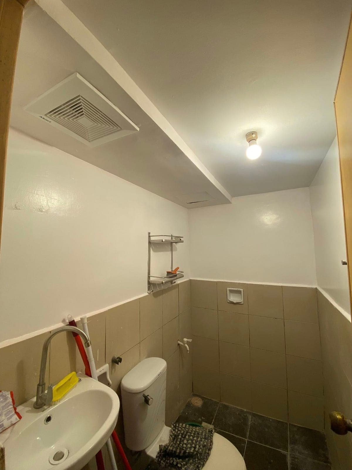 2bedroom condo for RENT - photo 2