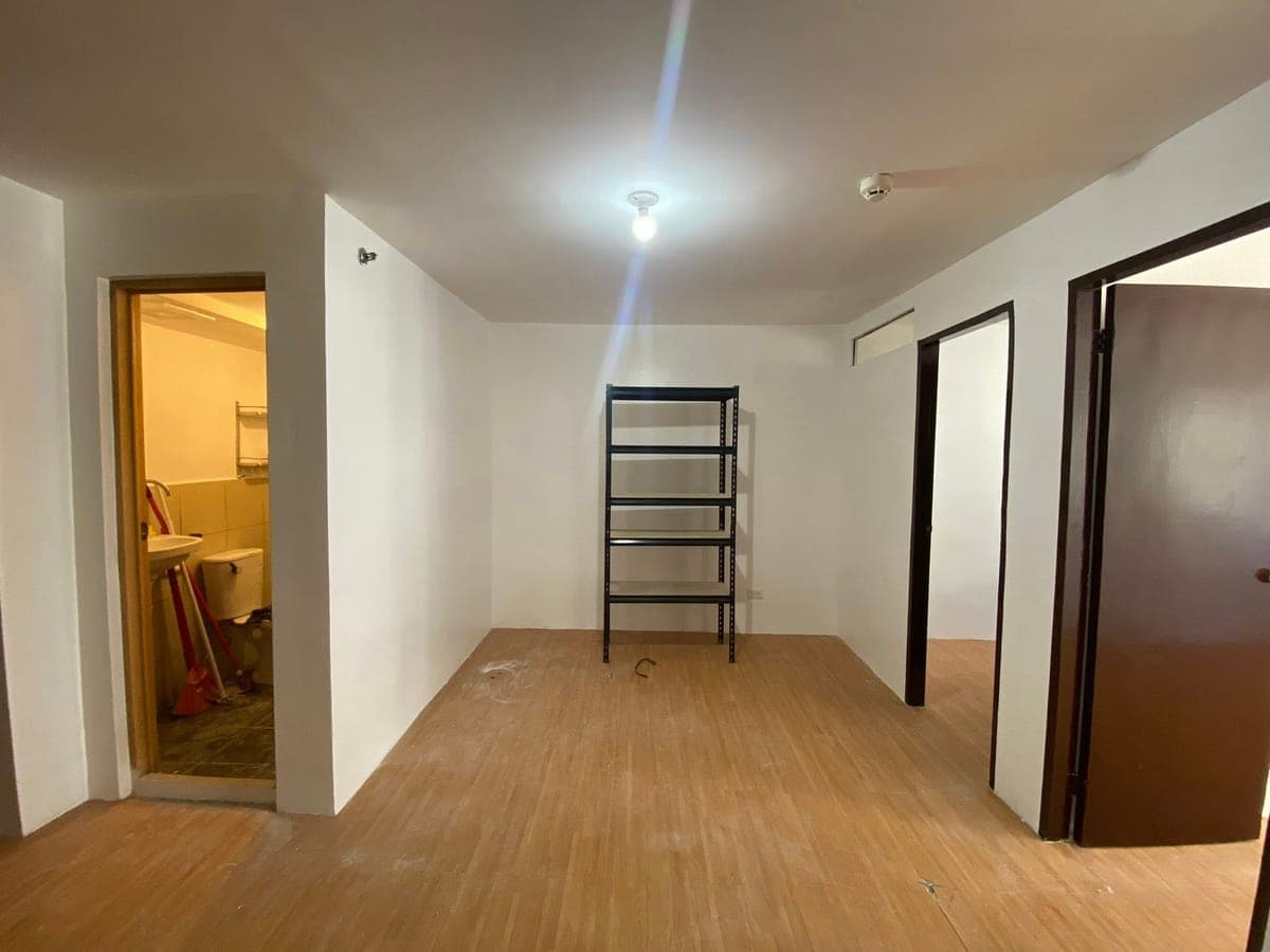 2bedroom condo for RENT - photo 4