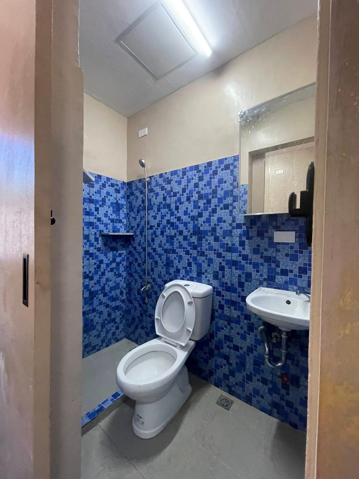 🏡 AFFORDABLE LIVING in Espina Village! - photo 7