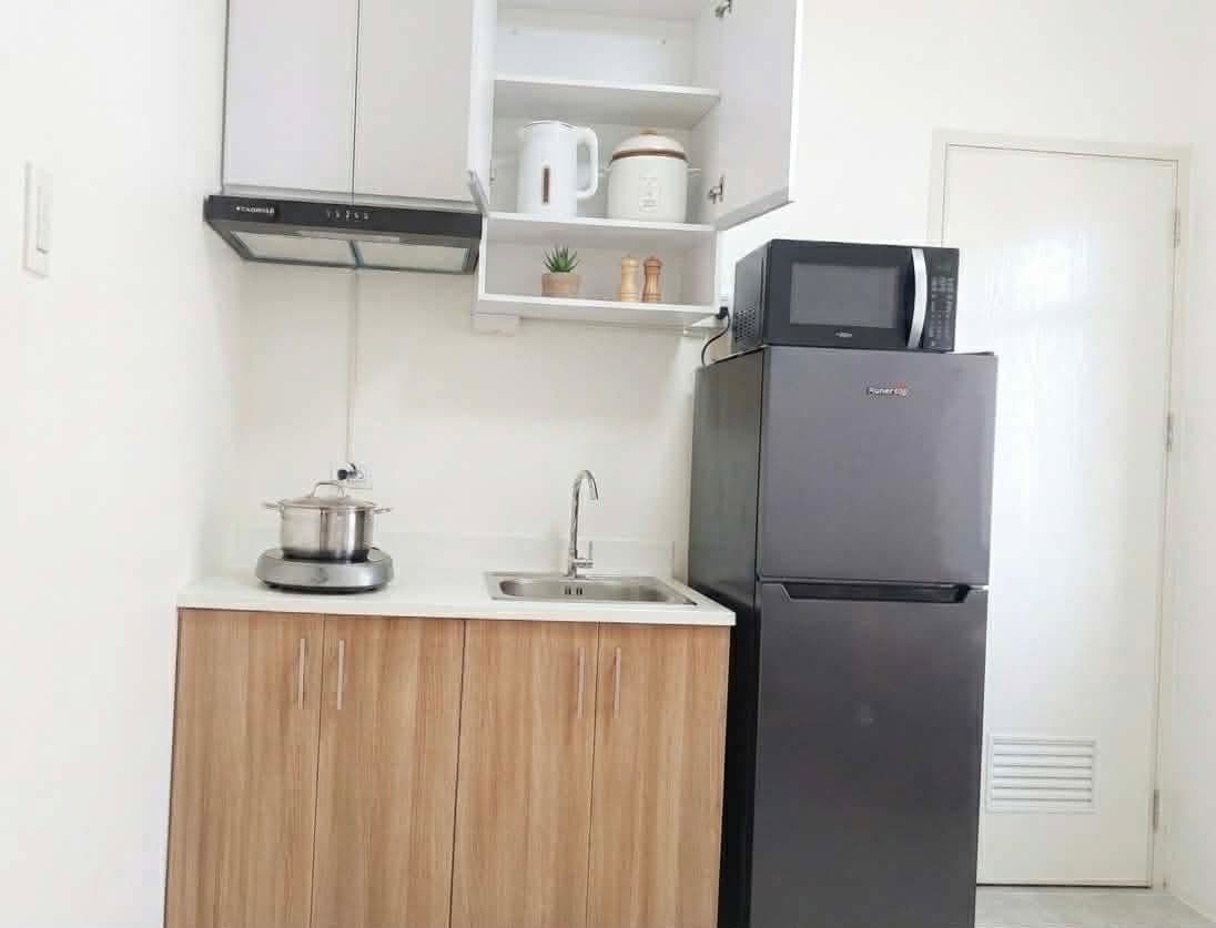 For Rent: - photo 1