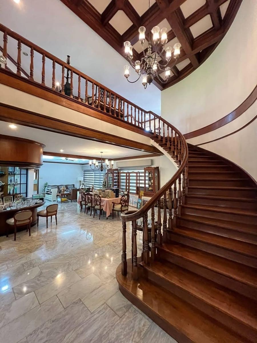 🏡✨ **LIVE IN LUXURY AT AYALA ALABANG VILLAGE!** ✨🏡 - photo 5