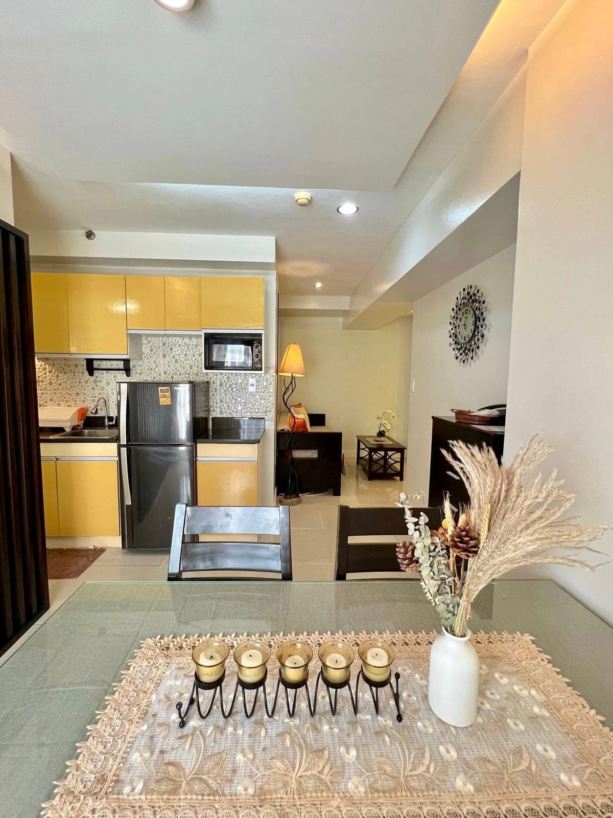 1BR FURNISHED UNIT across Sugbo Mercado it park and 2mins walk to Ayala central bloc - photo 7