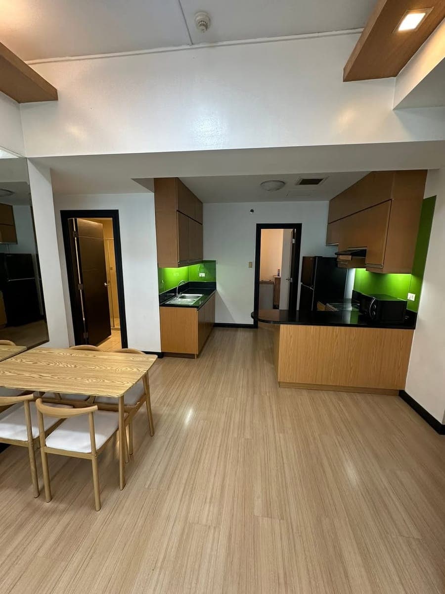 FOR RENT - photo 2
