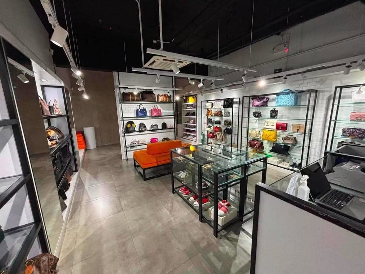FOR LEASE - photo 3
