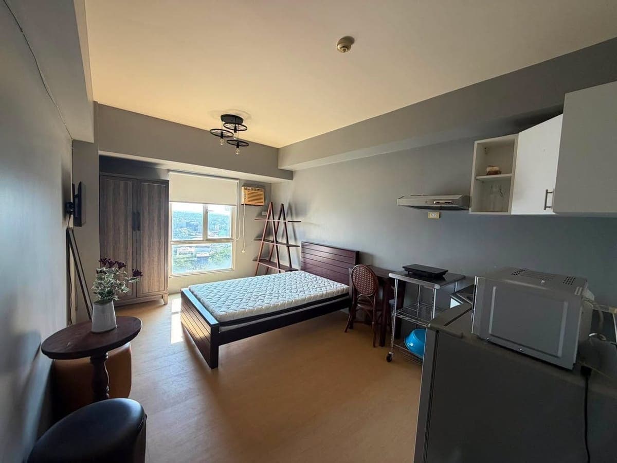 CONDO FOR RENT – Centrio Tower - photo 1