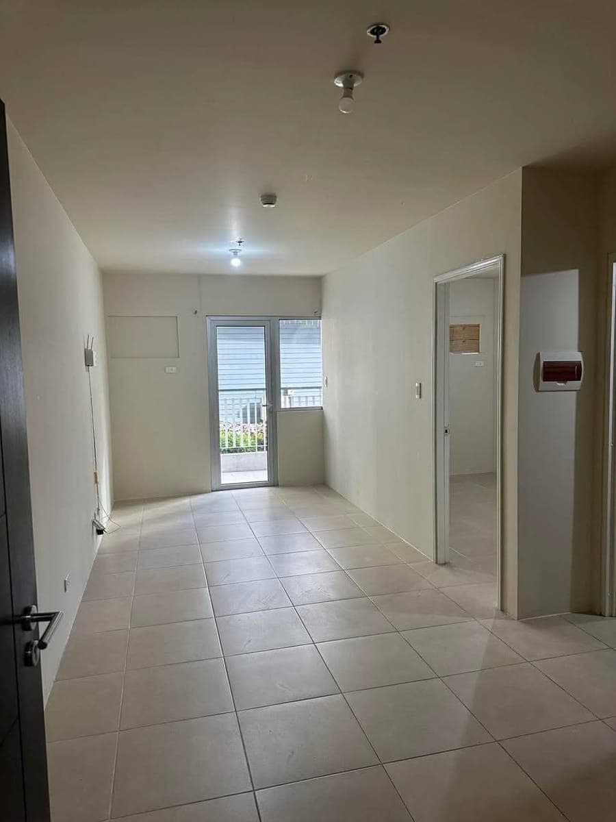 🏡 FOR RENT | Avida Turf, BGC - photo 1